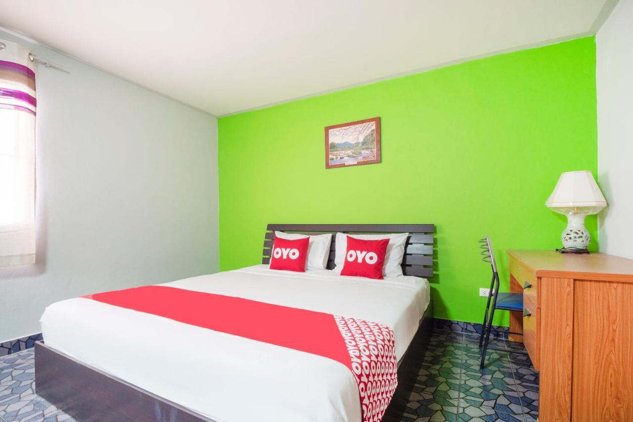 Oyo 663 Green Beach Room Pattaya Bagian luar foto