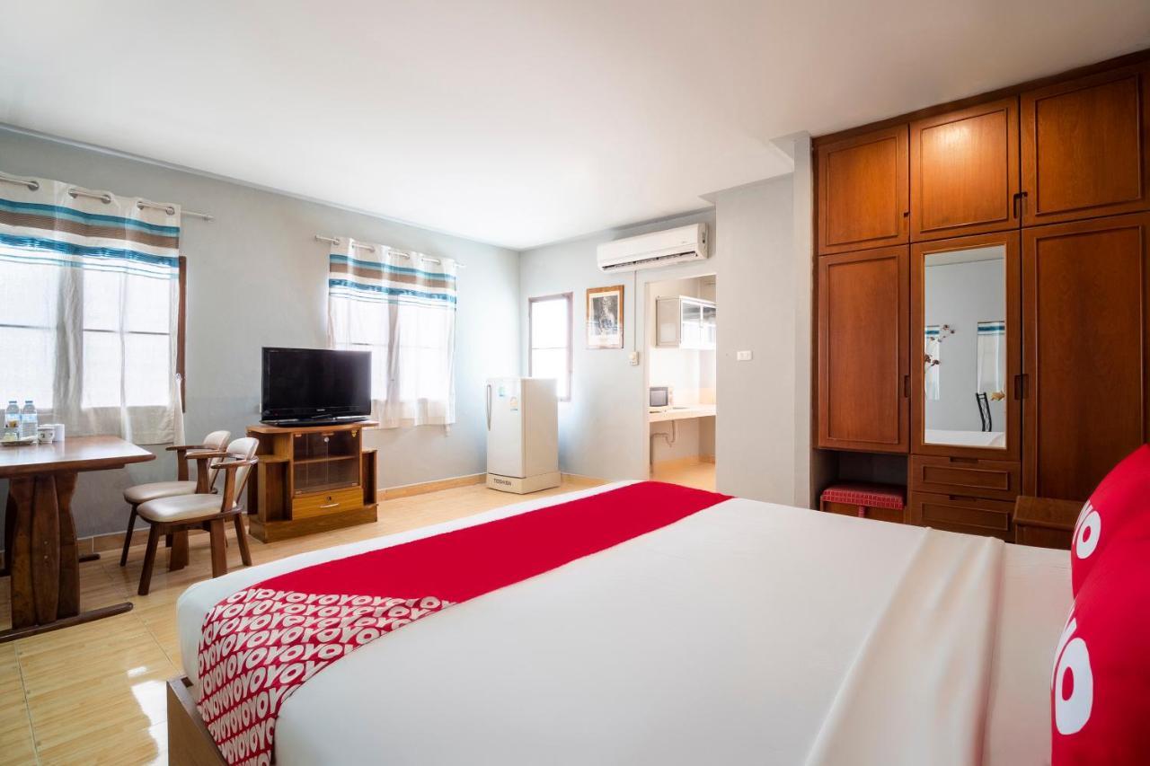 Oyo 663 Green Beach Room Pattaya Bagian luar foto