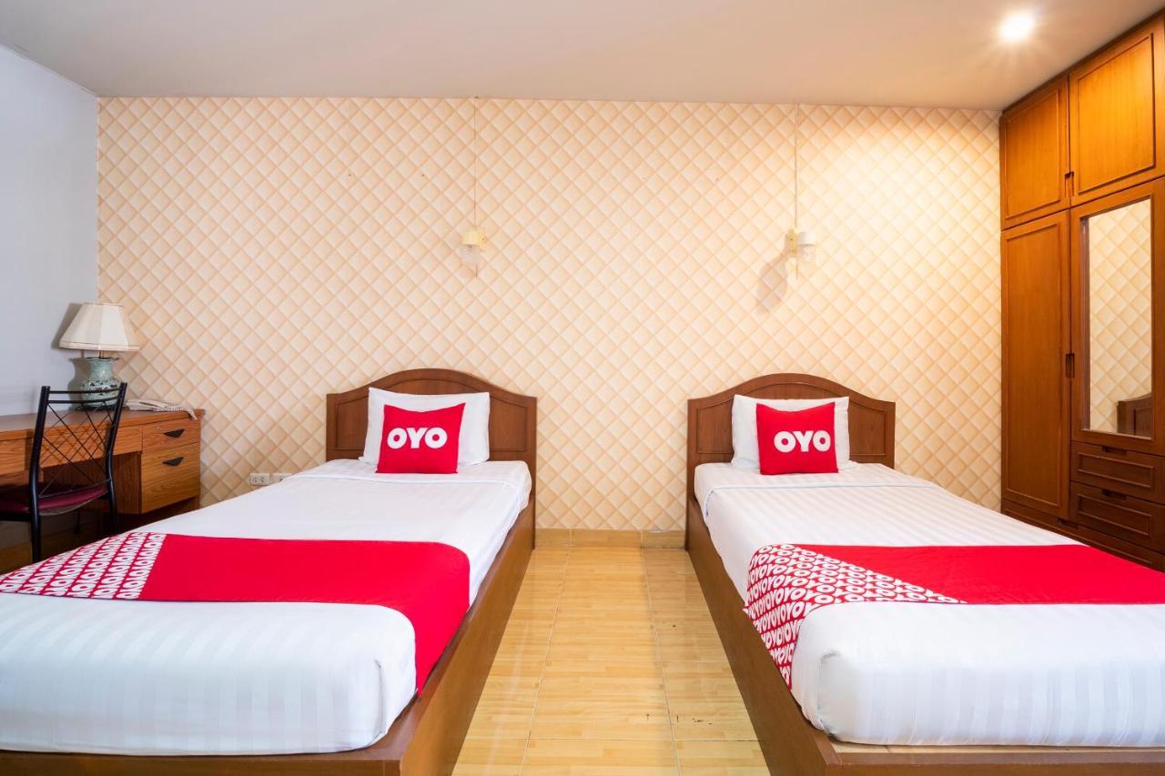 Oyo 663 Green Beach Room Pattaya Bagian luar foto