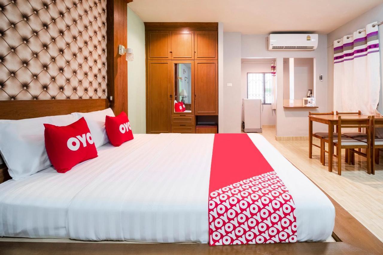 Oyo 663 Green Beach Room Pattaya Bagian luar foto