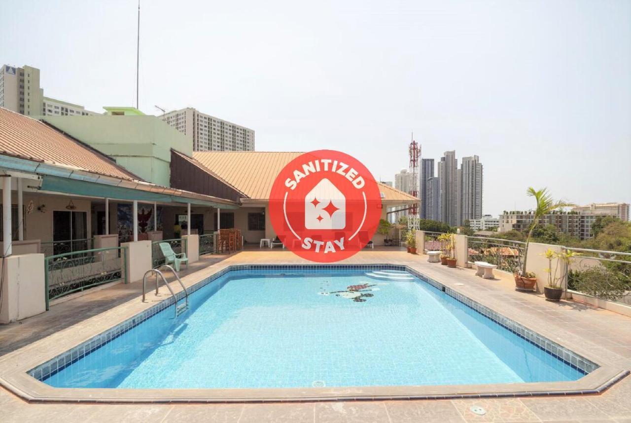 Oyo 663 Green Beach Room Pattaya Bagian luar foto