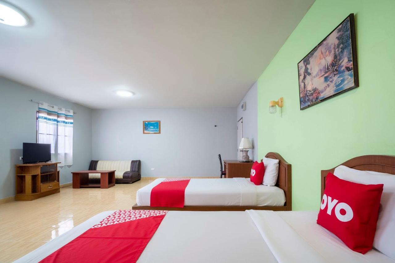 Oyo 663 Green Beach Room Pattaya Bagian luar foto