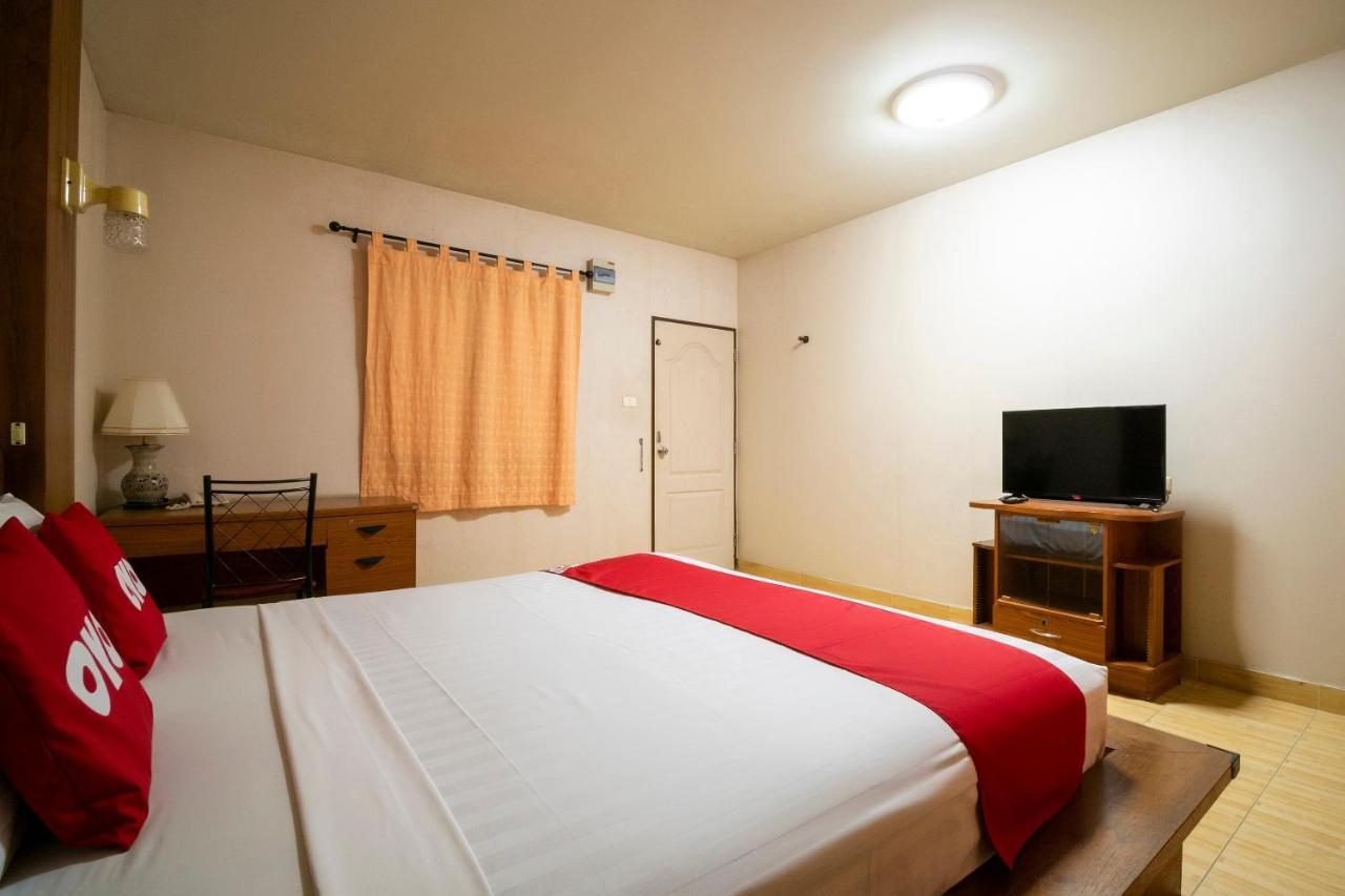 Oyo 663 Green Beach Room Pattaya Bagian luar foto